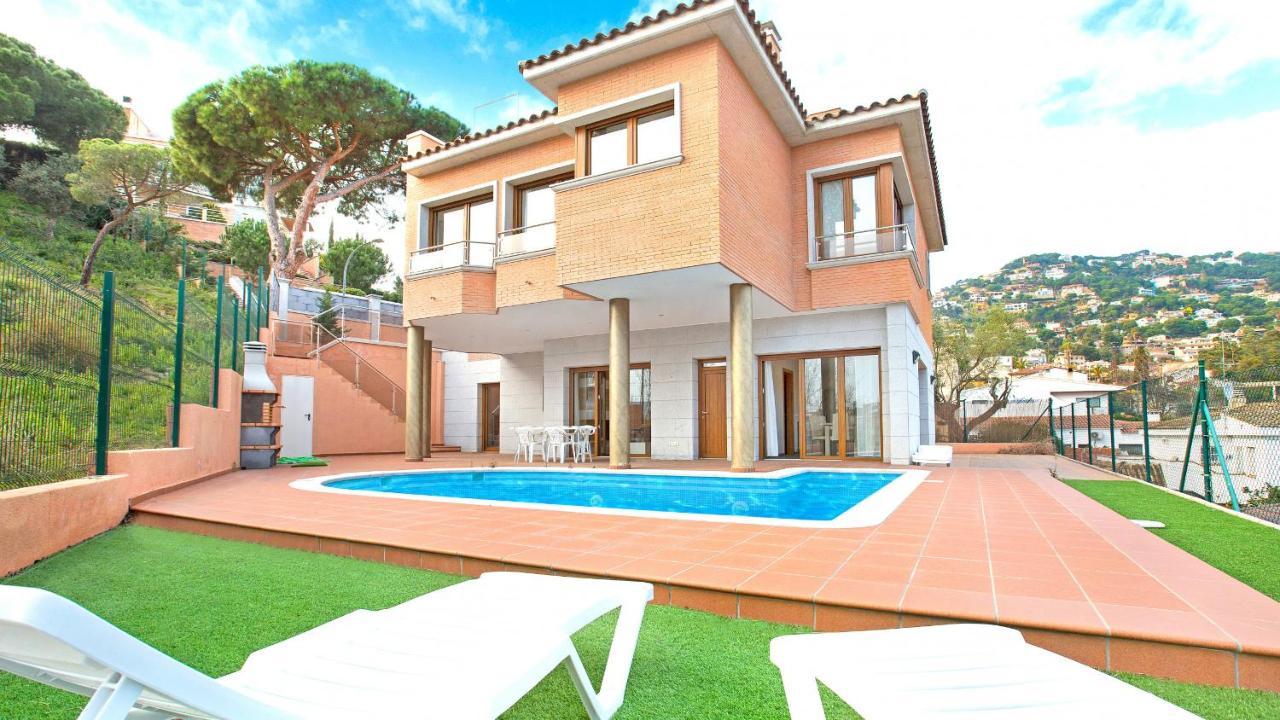 2Pau - Lloret De Mar Villa ภายนอก รูปภาพ