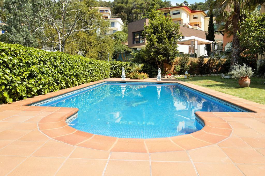 2Pau - Lloret De Mar Villa ภายนอก รูปภาพ